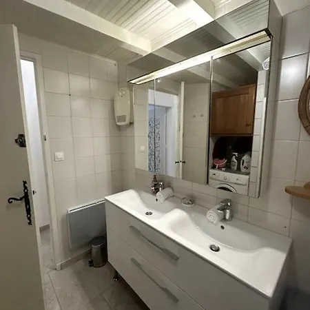Holiday home La Bleue Jardin