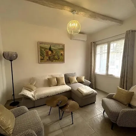 La Bleue Jardin Holiday home Arles